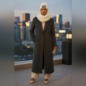 DKNY special BUNDLE. Infinity scarf hat beenie set